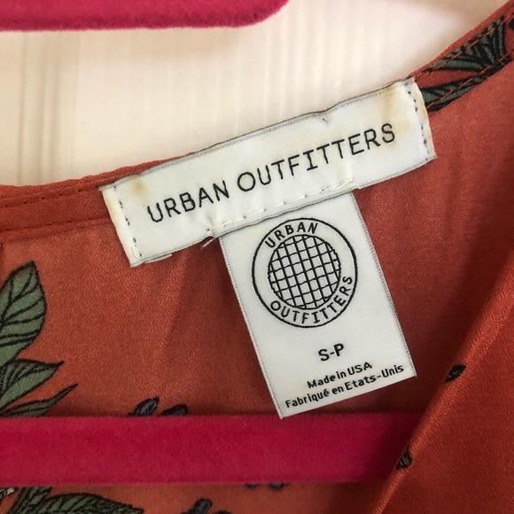 Floral romper - Picture 4 of 5